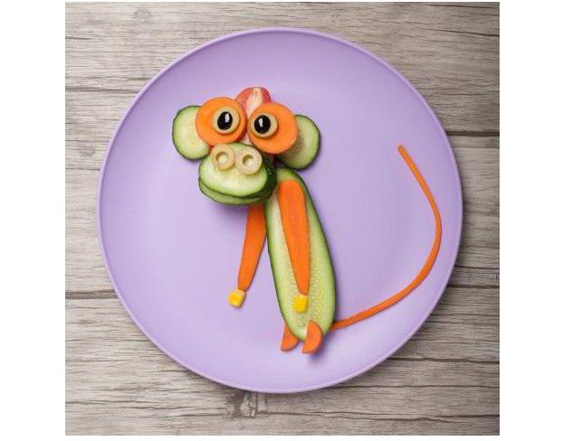 обезьянка для ребенка из овощей