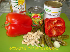 Ингредиенты салата с фасолью и кукурузой