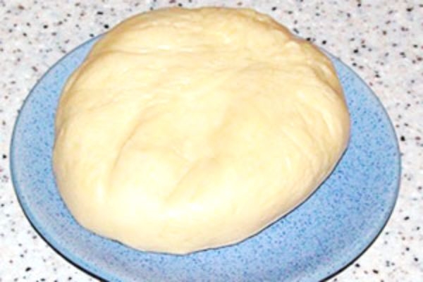 Классический рецепт теста для пельменей в хлебопечке и его вариации