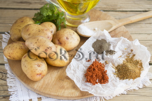 Как дома сделать картошку по деревенски на сковороде