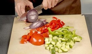 Нюансы приготовления салатов