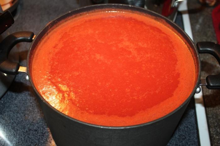 Изготовление томатного сока в домашних условиях
