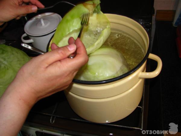 Рецепт Подготовка капустных листьев для голубцов фото