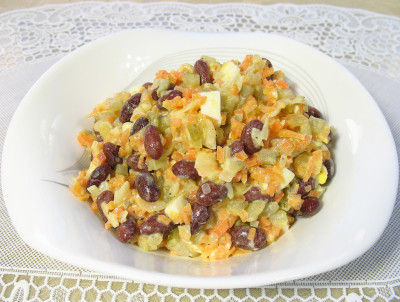 Зимний салат с фасолью рецепт с фото