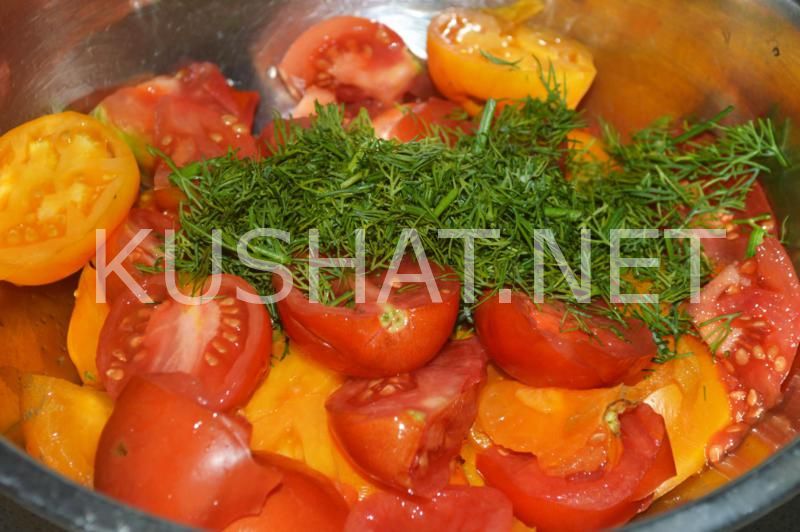 4_салат из помидоров с чесноком и майонезом