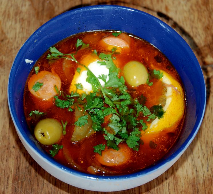 Суп-солянка с оливками