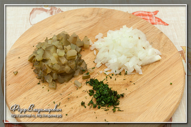 Салат из картофеля с солеными огурцами