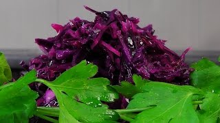 Салат из синей капусты видео рецепт
