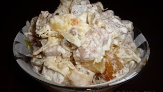 Рецепт салата с курицей, ананасами, сыром и сухариками