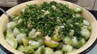 Салат из зеленых помидор с чесноком. Хрустящие зеленые помидорчики