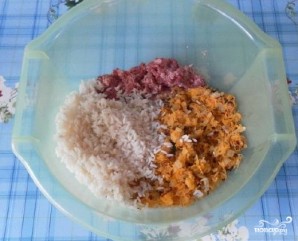 Тефтели с рисом в соусе - фото шаг 7