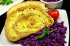 Мясной рулет с картофельной начинкой