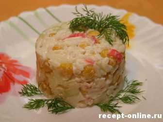 Салат с кукурузой и крабовыми рисом палочками рецепт